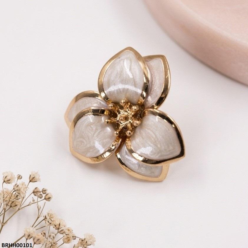 BRHH00101 QWN- Double Flower Broach- BRHH