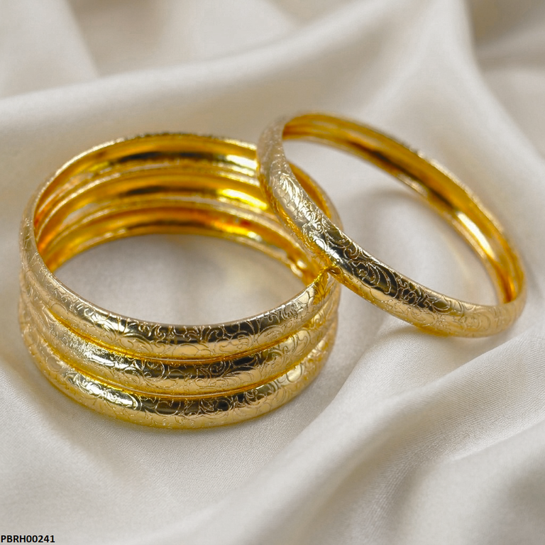 Flower Design Bangles Set