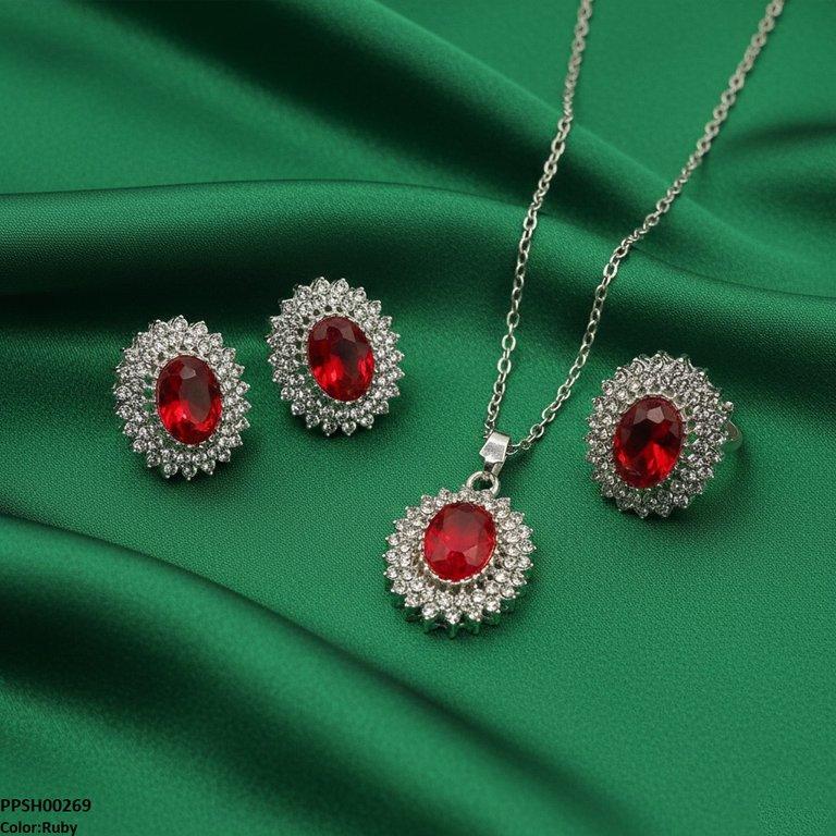 Oval Stone Pendant Set